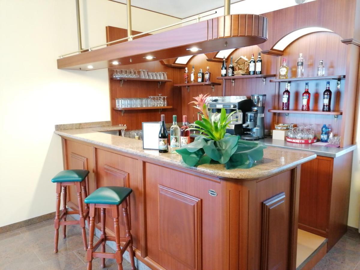 Residence Villa Margherita B&B Nebbiuno المظهر الخارجي الصورة